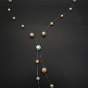 collier cravate perles